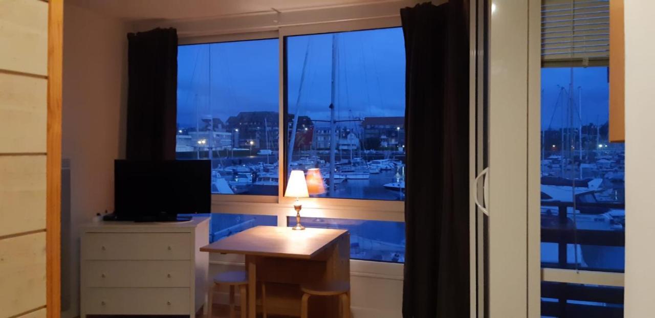 Apartamento Le Loft-Boat Deauville Exterior foto
